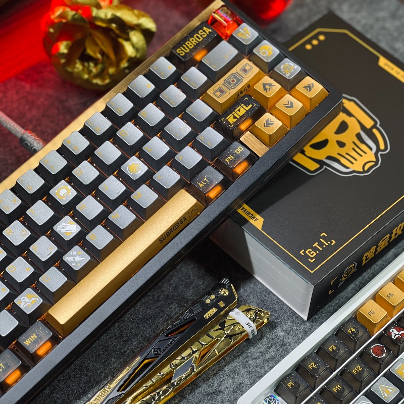 Golden Rose Theme Keycaps Set  - огляд і ціна Pc Gaming Set